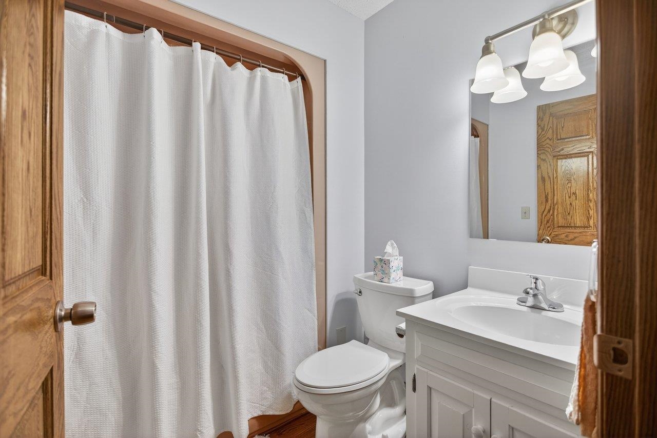 127 VALLEY VIEW AVE, MOUNT SIDNEY, Virginia 24467, 4 Bedrooms Bedrooms, ,3 BathroomsBathrooms,Residential,127 VALLEY VIEW AVE,676373 MLS # 676373