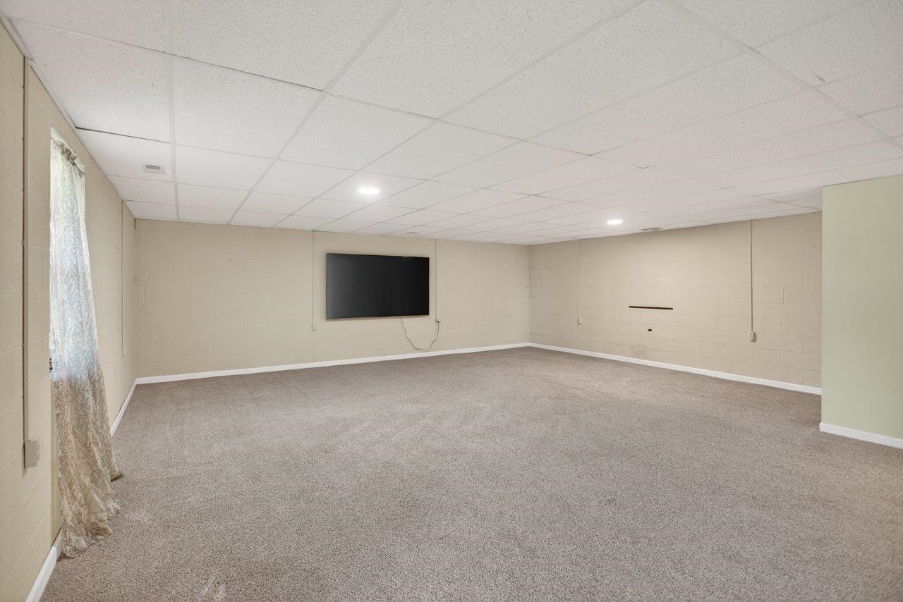 127 VALLEY VIEW AVE, MOUNT SIDNEY, Virginia 24467, 4 Bedrooms Bedrooms, ,3 BathroomsBathrooms,Residential,127 VALLEY VIEW AVE,676373 MLS # 676373