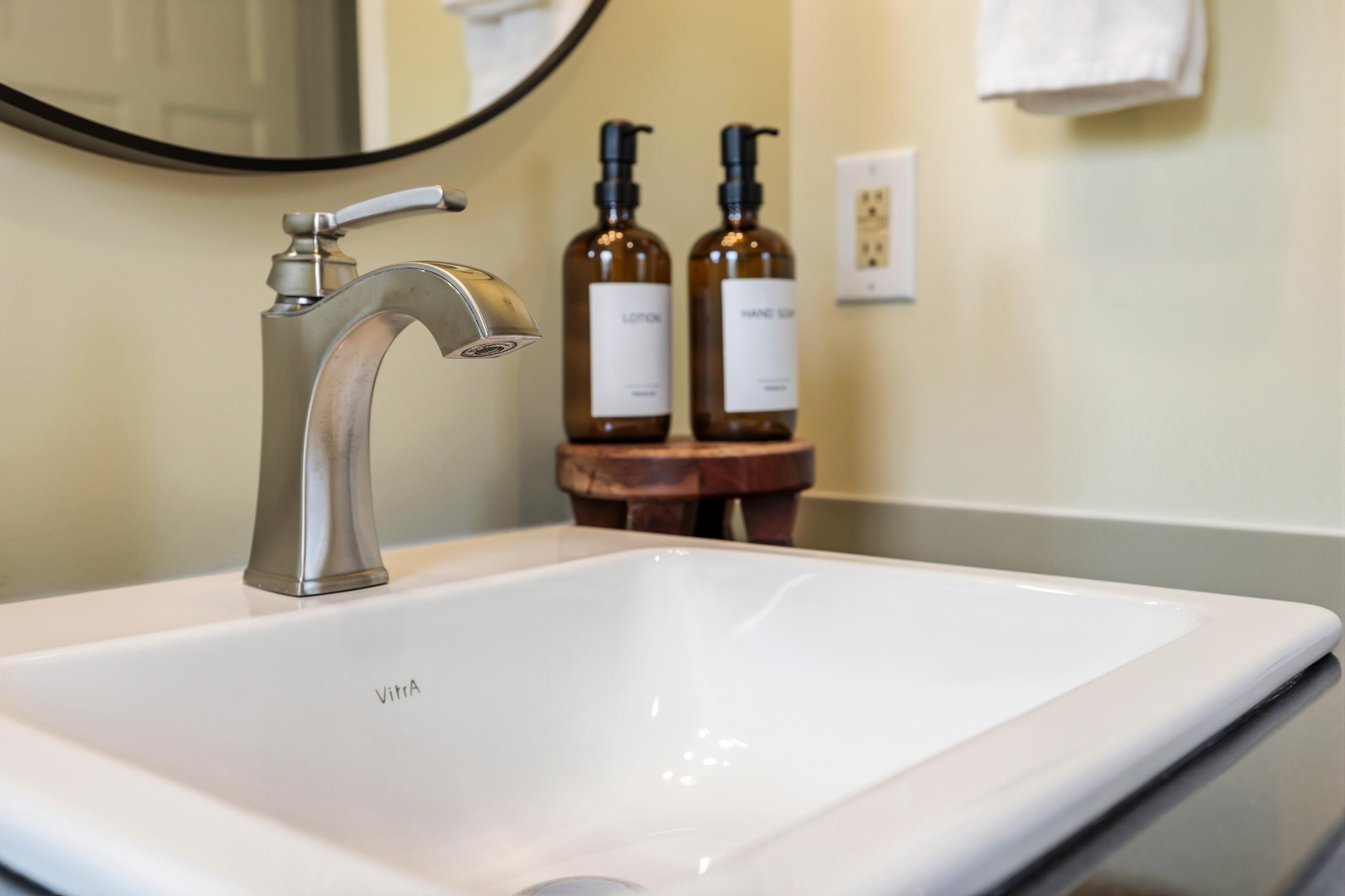 396 BELLEVUE LN, ROCKBRIDGE BATHS, Virginia 24473, 2 Bedrooms Bedrooms, ,2 BathroomsBathrooms,Residential,396 BELLEVUE LN,676374 MLS # 676374