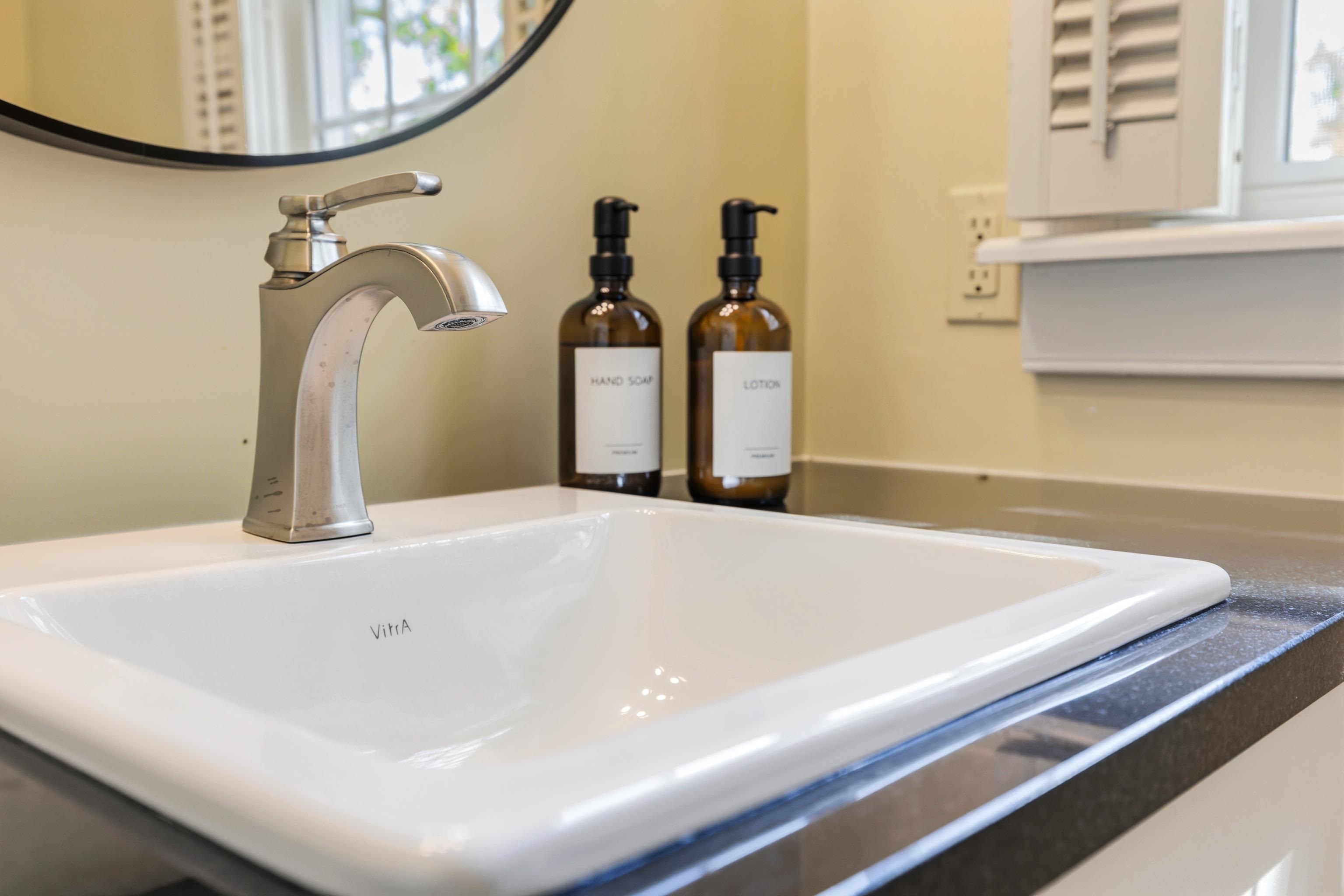 396 BELLEVUE LN, ROCKBRIDGE BATHS, Virginia 24473, 2 Bedrooms Bedrooms, ,2 BathroomsBathrooms,Residential,396 BELLEVUE LN,676374 MLS # 676374