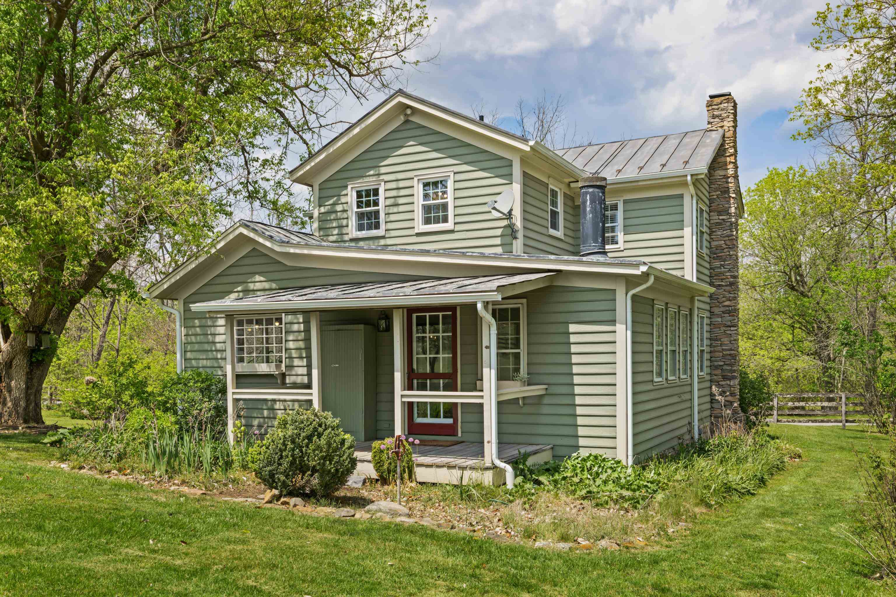 396 BELLEVUE LN, ROCKBRIDGE BATHS, Virginia 24473, 2 Bedrooms Bedrooms, ,2 BathroomsBathrooms,Residential,396 BELLEVUE LN,676374 MLS # 676374