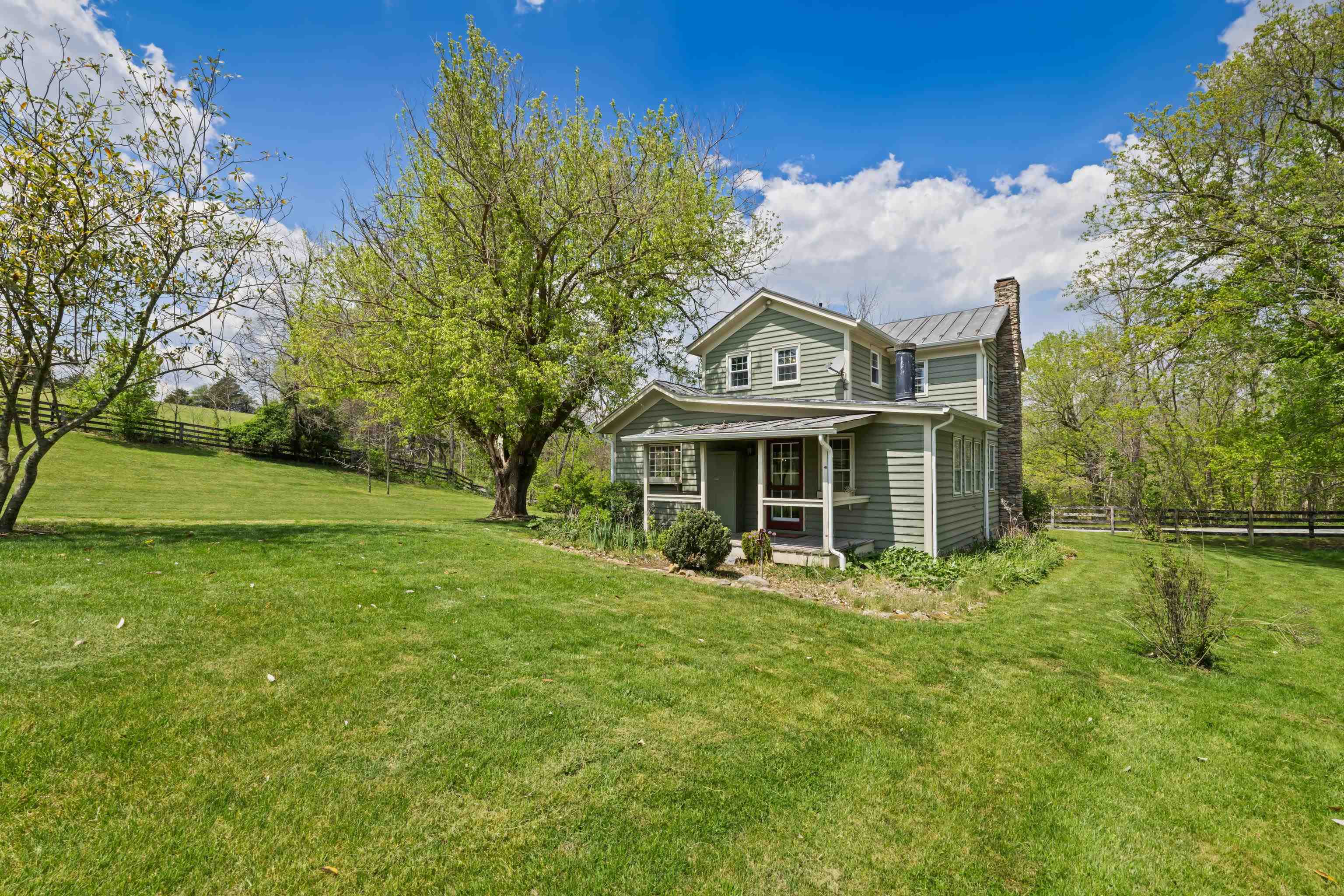 396 BELLEVUE LN, ROCKBRIDGE BATHS, Virginia 24473, 2 Bedrooms Bedrooms, ,2 BathroomsBathrooms,Residential,396 BELLEVUE LN,676374 MLS # 676374