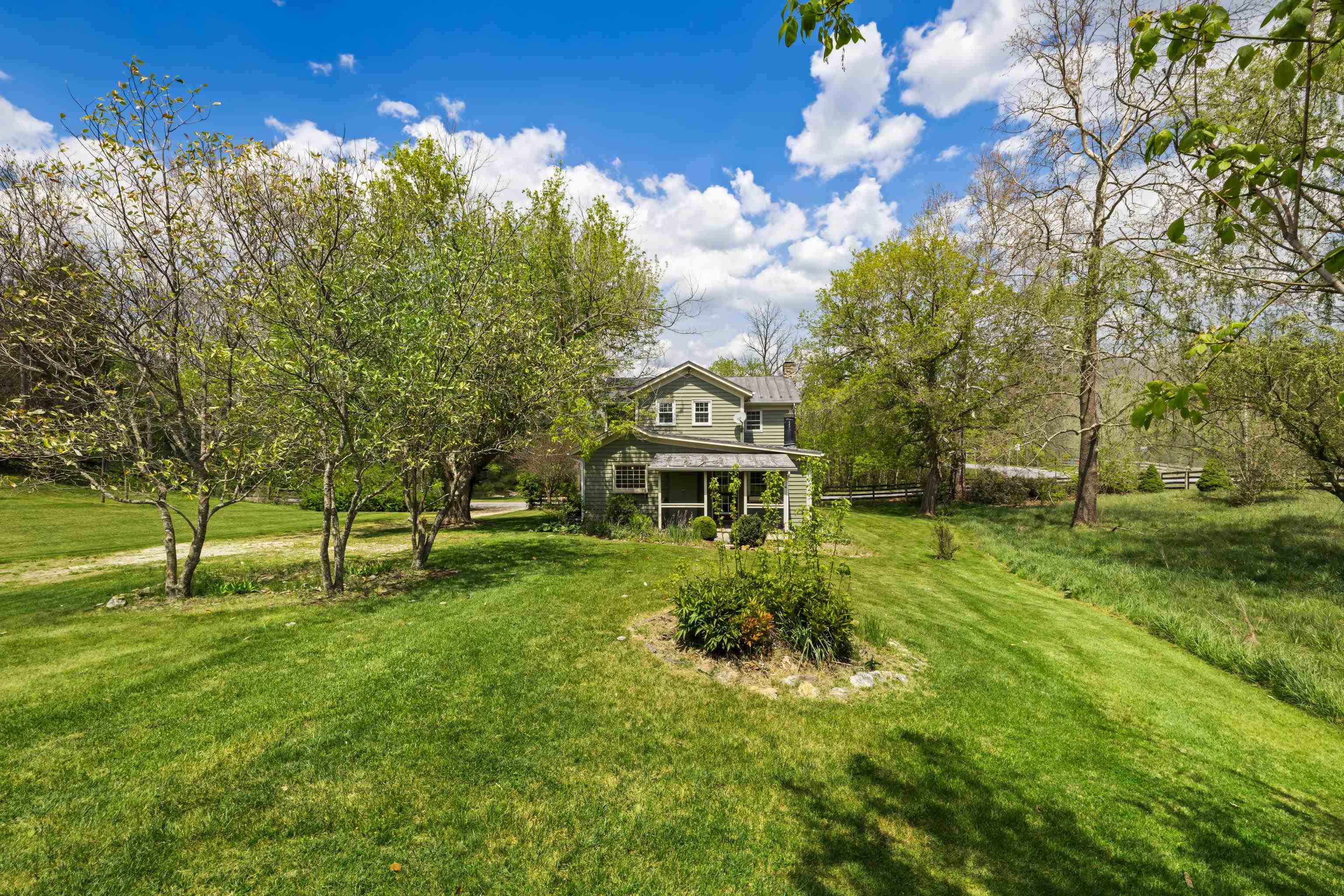 396 BELLEVUE LN, ROCKBRIDGE BATHS, Virginia 24473, 2 Bedrooms Bedrooms, ,2 BathroomsBathrooms,Residential,396 BELLEVUE LN,676374 MLS # 676374