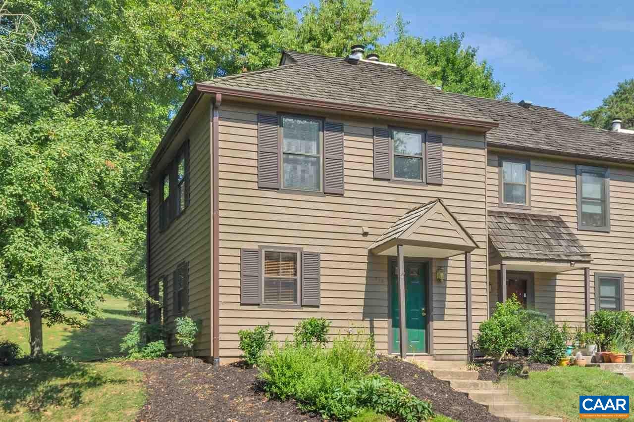 718 EXTON CT, CHARLOTTESVILLE, Virginia 22901, 2 Bedrooms Bedrooms, ,1 BathroomBathrooms,Residential,718 EXTON CT,676378 MLS # 676378