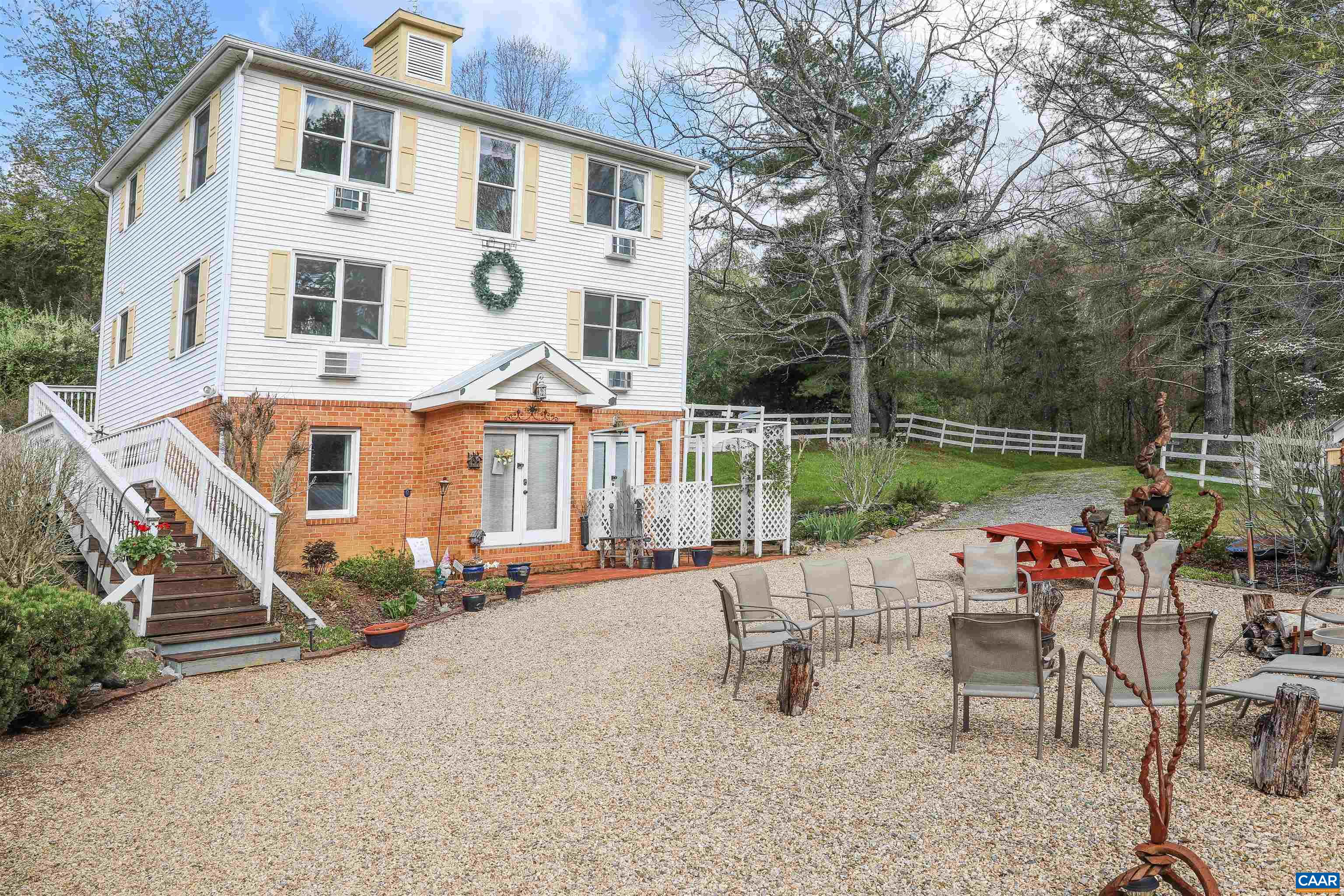 325 UNION RUN, LEXINGTON, Virginia 24450, 9 Bedrooms Bedrooms, ,9 BathroomsBathrooms,Residential,Shenandoah Manor - Bed & Breakfast and Art Ret,325 UNION RUN,676385 MLS # 676385