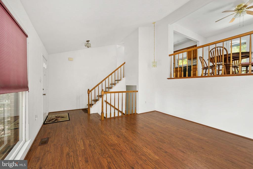 11154 ALUM SPRINGS RD, CULPEPER, Virginia 22701, 4 Bedrooms Bedrooms, ,3 BathroomsBathrooms,Residential,11154 ALUM SPRINGS RD,VACU2013362 MLS # VACU2013362