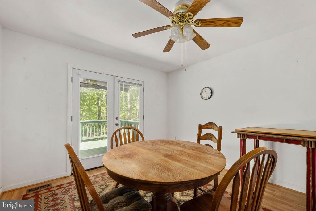 11154 ALUM SPRINGS RD, CULPEPER, Virginia 22701, 4 Bedrooms Bedrooms, ,3 BathroomsBathrooms,Residential,11154 ALUM SPRINGS RD,VACU2013362 MLS # VACU2013362