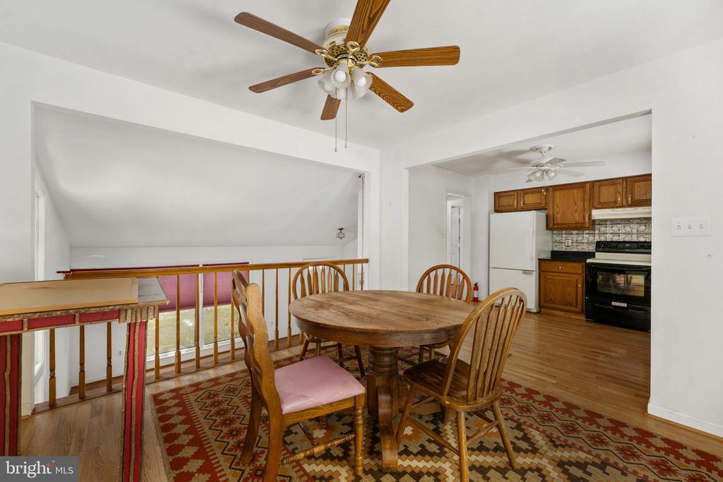 11154 ALUM SPRINGS RD, CULPEPER, Virginia 22701, 4 Bedrooms Bedrooms, ,3 BathroomsBathrooms,Residential,11154 ALUM SPRINGS RD,VACU2013362 MLS # VACU2013362