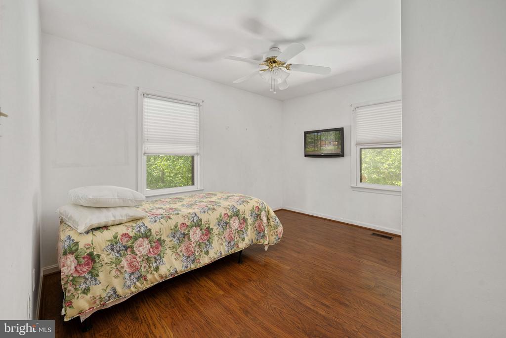 11154 ALUM SPRINGS RD, CULPEPER, Virginia 22701, 4 Bedrooms Bedrooms, ,3 BathroomsBathrooms,Residential,11154 ALUM SPRINGS RD,VACU2013362 MLS # VACU2013362