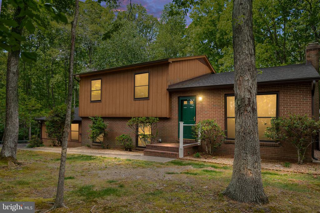 11154 ALUM SPRINGS RD, CULPEPER, Virginia 22701, 4 Bedrooms Bedrooms, ,3 BathroomsBathrooms,Residential,11154 ALUM SPRINGS RD,VACU2013362 MLS # VACU2013362