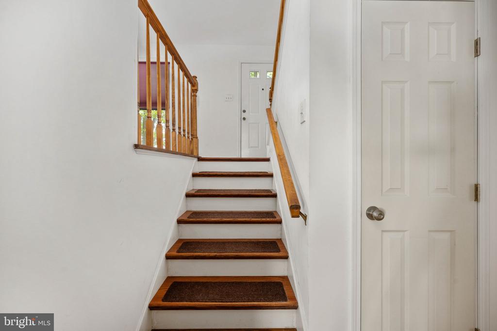 11154 ALUM SPRINGS RD, CULPEPER, Virginia 22701, 4 Bedrooms Bedrooms, ,3 BathroomsBathrooms,Residential,11154 ALUM SPRINGS RD,VACU2013362 MLS # VACU2013362