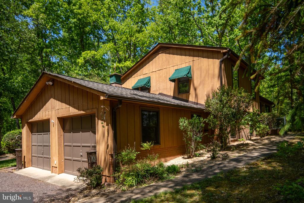 11154 ALUM SPRINGS RD, CULPEPER, Virginia 22701, 4 Bedrooms Bedrooms, ,3 BathroomsBathrooms,Residential,11154 ALUM SPRINGS RD,VACU2013362 MLS # VACU2013362