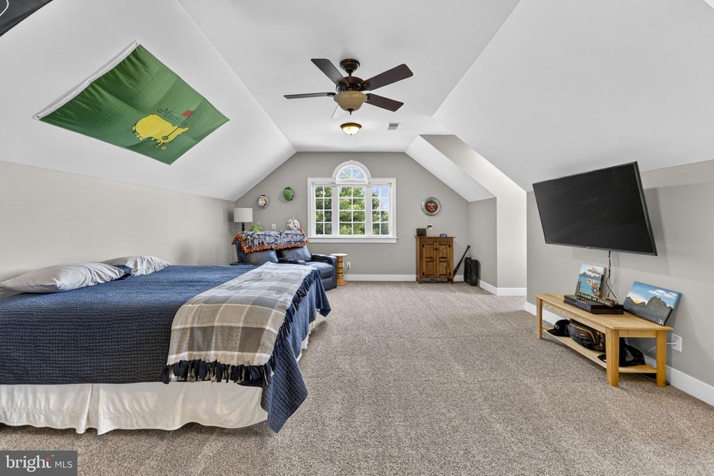 18438 SNAFFLE LN, CULPEPER, Virginia 22701, 4 Bedrooms Bedrooms, ,4 BathroomsBathrooms,Residential,18438 SNAFFLE LN,VACU2013402 MLS # VACU2013402