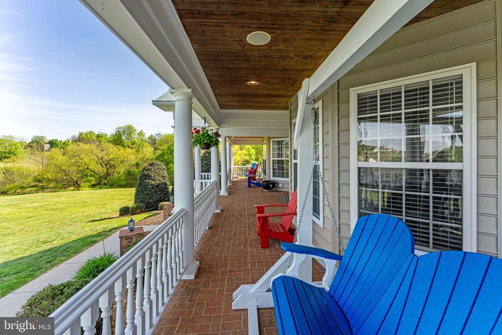18438 SNAFFLE LN, CULPEPER, Virginia 22701, 4 Bedrooms Bedrooms, ,4 BathroomsBathrooms,Residential,18438 SNAFFLE LN,VACU2013402 MLS # VACU2013402