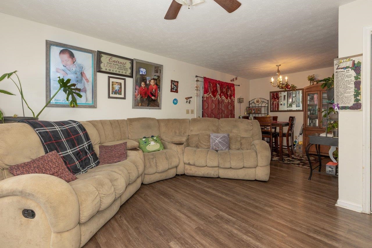 195 5TH ST, HARRISONBURG, Virginia 22802, 3 Bedrooms Bedrooms, ,2 BathroomsBathrooms,Residential,195 5TH ST,676388 MLS # 676388