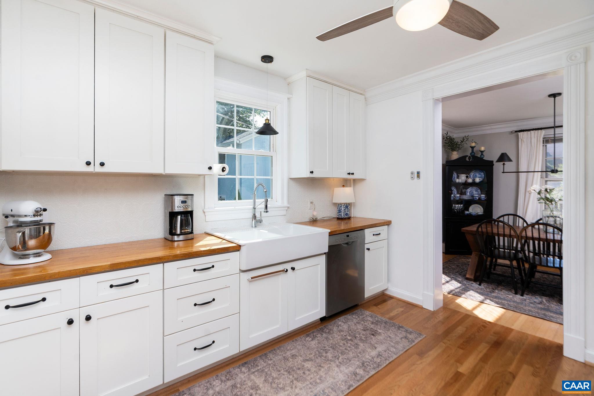 902 SAINT CLAIR AVE, CHARLOTTESVILLE, Virginia 22901, 3 Bedrooms Bedrooms, ,2 BathroomsBathrooms,Residential,902 SAINT CLAIR AVE,676393 MLS # 676393