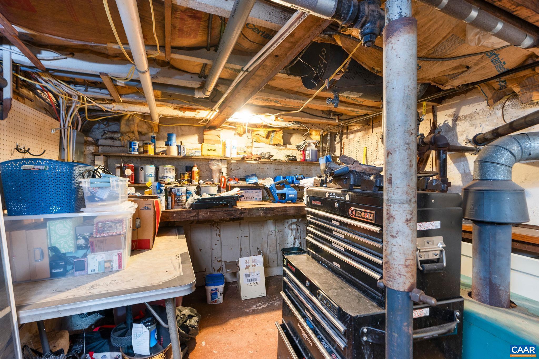 902 SAINT CLAIR AVE, CHARLOTTESVILLE, Virginia 22901, 3 Bedrooms Bedrooms, ,2 BathroomsBathrooms,Residential,902 SAINT CLAIR AVE,676393 MLS # 676393