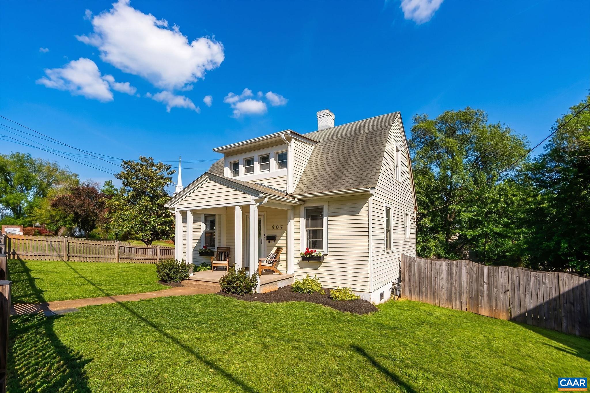 902 SAINT CLAIR AVE, CHARLOTTESVILLE, Virginia 22901, 3 Bedrooms Bedrooms, ,2 BathroomsBathrooms,Residential,902 SAINT CLAIR AVE,676393 MLS # 676393