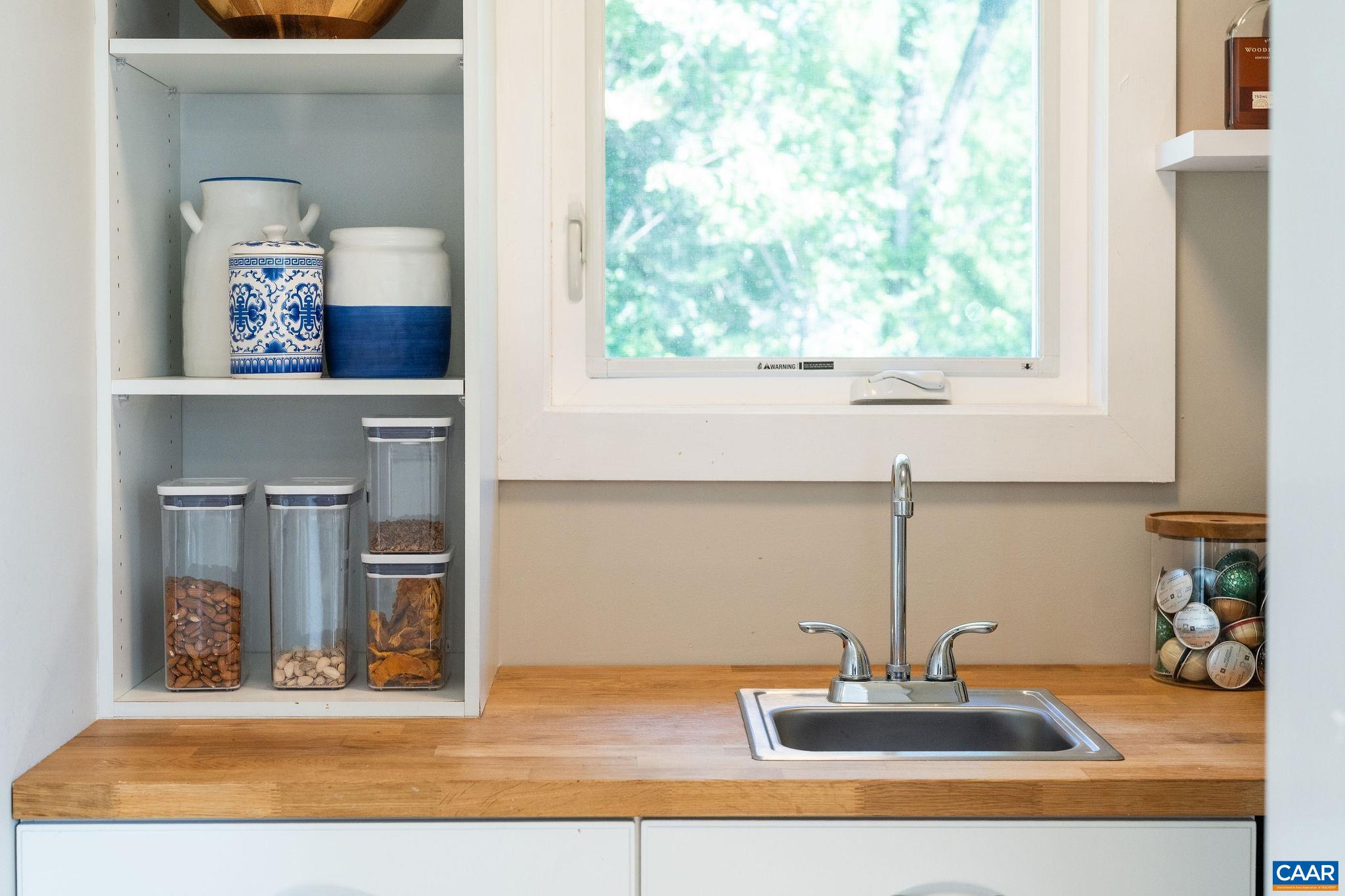 902 SAINT CLAIR AVE, CHARLOTTESVILLE, Virginia 22901, 3 Bedrooms Bedrooms, ,2 BathroomsBathrooms,Residential,902 SAINT CLAIR AVE,676393 MLS # 676393