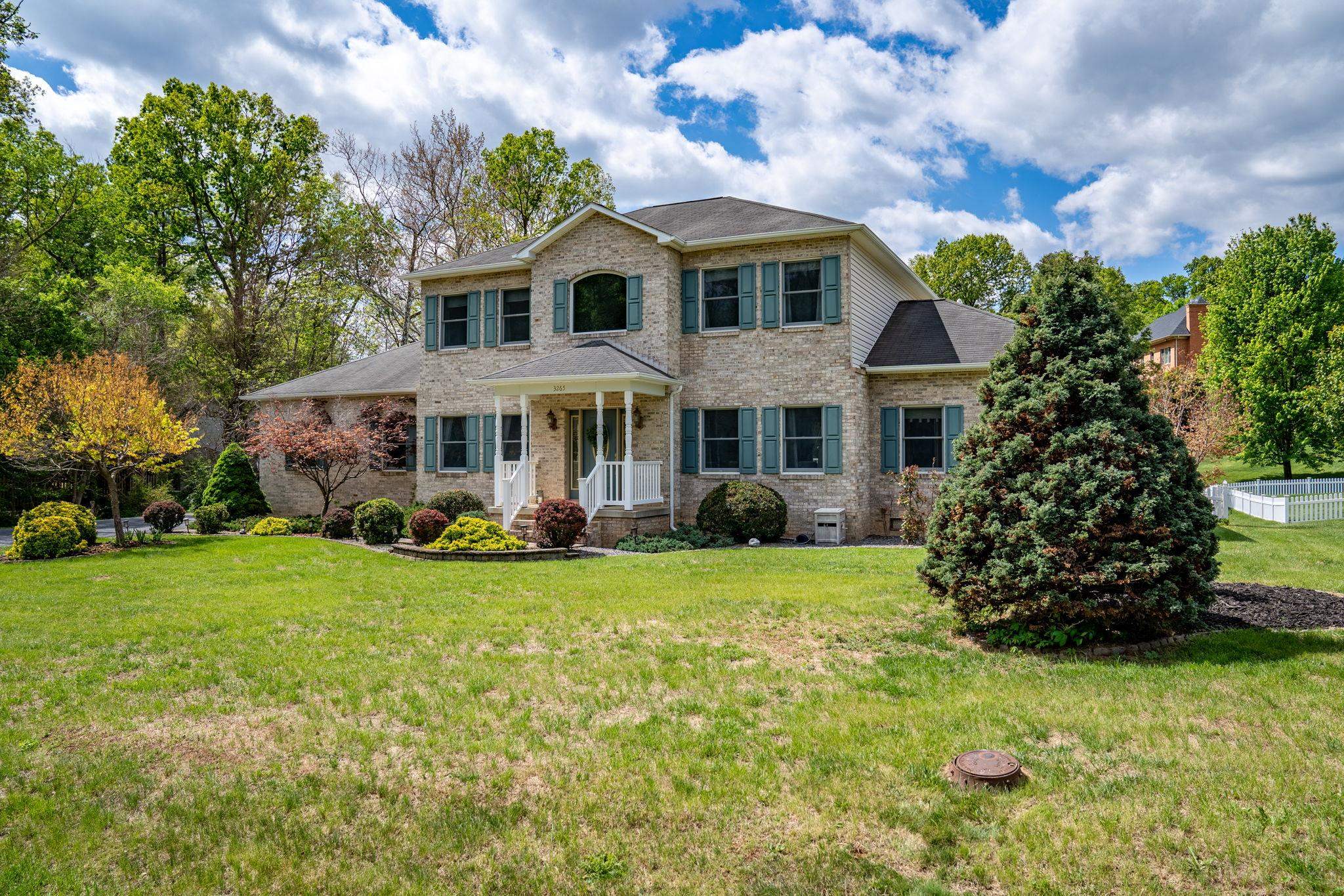 3265 BERRYFIELD DR, ROCKINGHAM, Virginia 22801, 4 Bedrooms Bedrooms, ,3 BathroomsBathrooms,Residential,3265 BERRYFIELD DR,676394 MLS # 676394