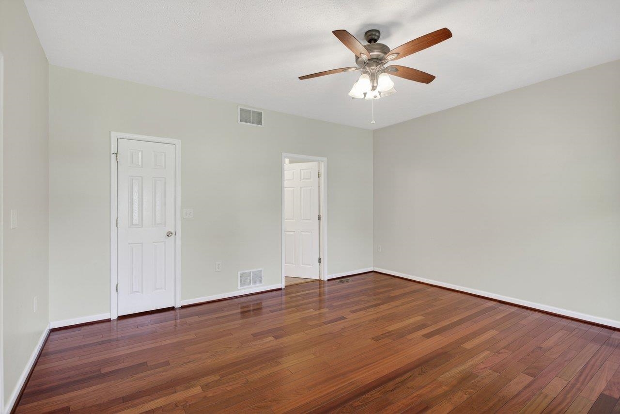 3265 BERRYFIELD DR, ROCKINGHAM, Virginia 22801, 4 Bedrooms Bedrooms, ,3 BathroomsBathrooms,Residential,3265 BERRYFIELD DR,676394 MLS # 676394