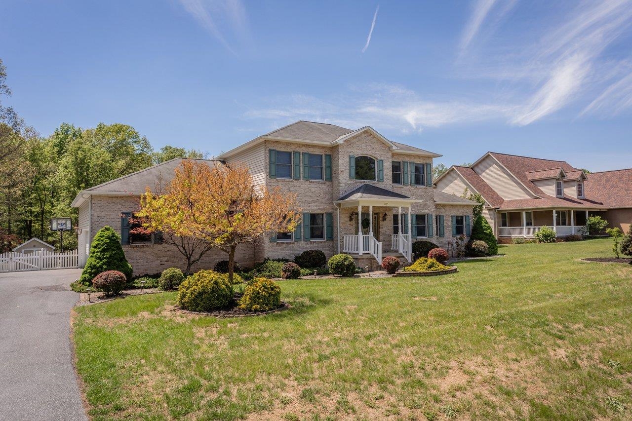 3265 BERRYFIELD DR, ROCKINGHAM, Virginia 22801, 4 Bedrooms Bedrooms, ,3 BathroomsBathrooms,Residential,3265 BERRYFIELD DR,676394 MLS # 676394