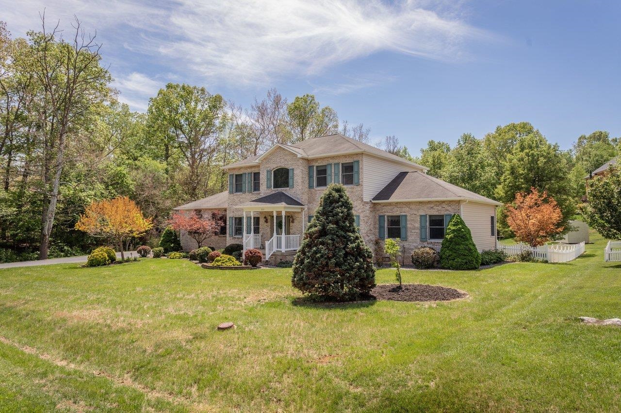 3265 BERRYFIELD DR, ROCKINGHAM, Virginia 22801, 4 Bedrooms Bedrooms, ,3 BathroomsBathrooms,Residential,3265 BERRYFIELD DR,676394 MLS # 676394
