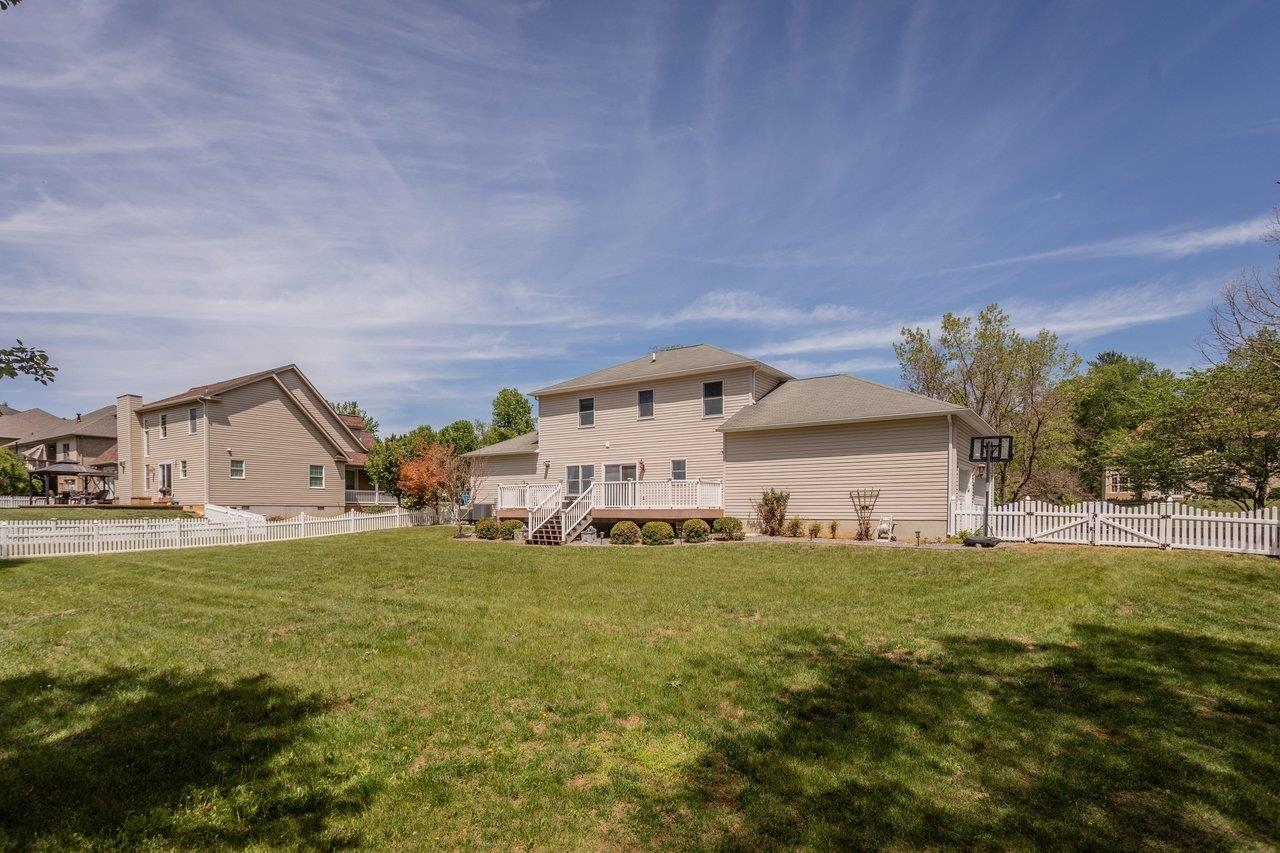 3265 BERRYFIELD DR, ROCKINGHAM, Virginia 22801, 4 Bedrooms Bedrooms, ,3 BathroomsBathrooms,Residential,3265 BERRYFIELD DR,676394 MLS # 676394