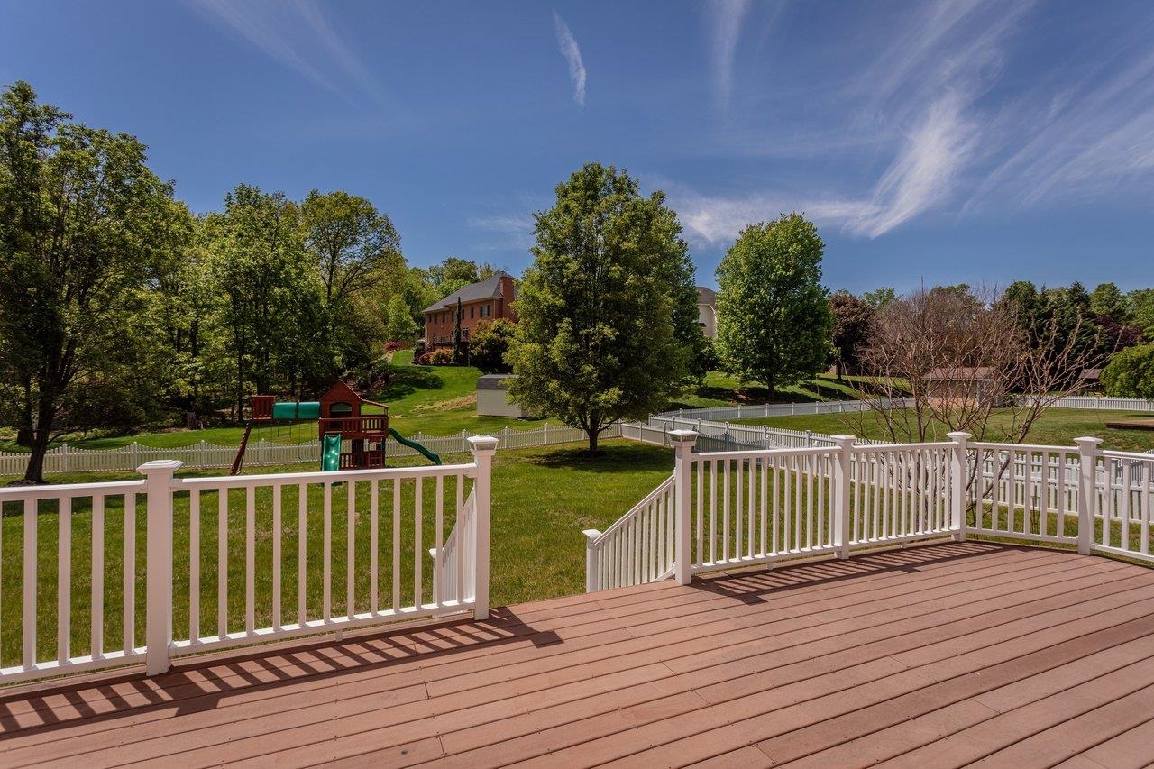 3265 BERRYFIELD DR, ROCKINGHAM, Virginia 22801, 4 Bedrooms Bedrooms, ,3 BathroomsBathrooms,Residential,3265 BERRYFIELD DR,676394 MLS # 676394