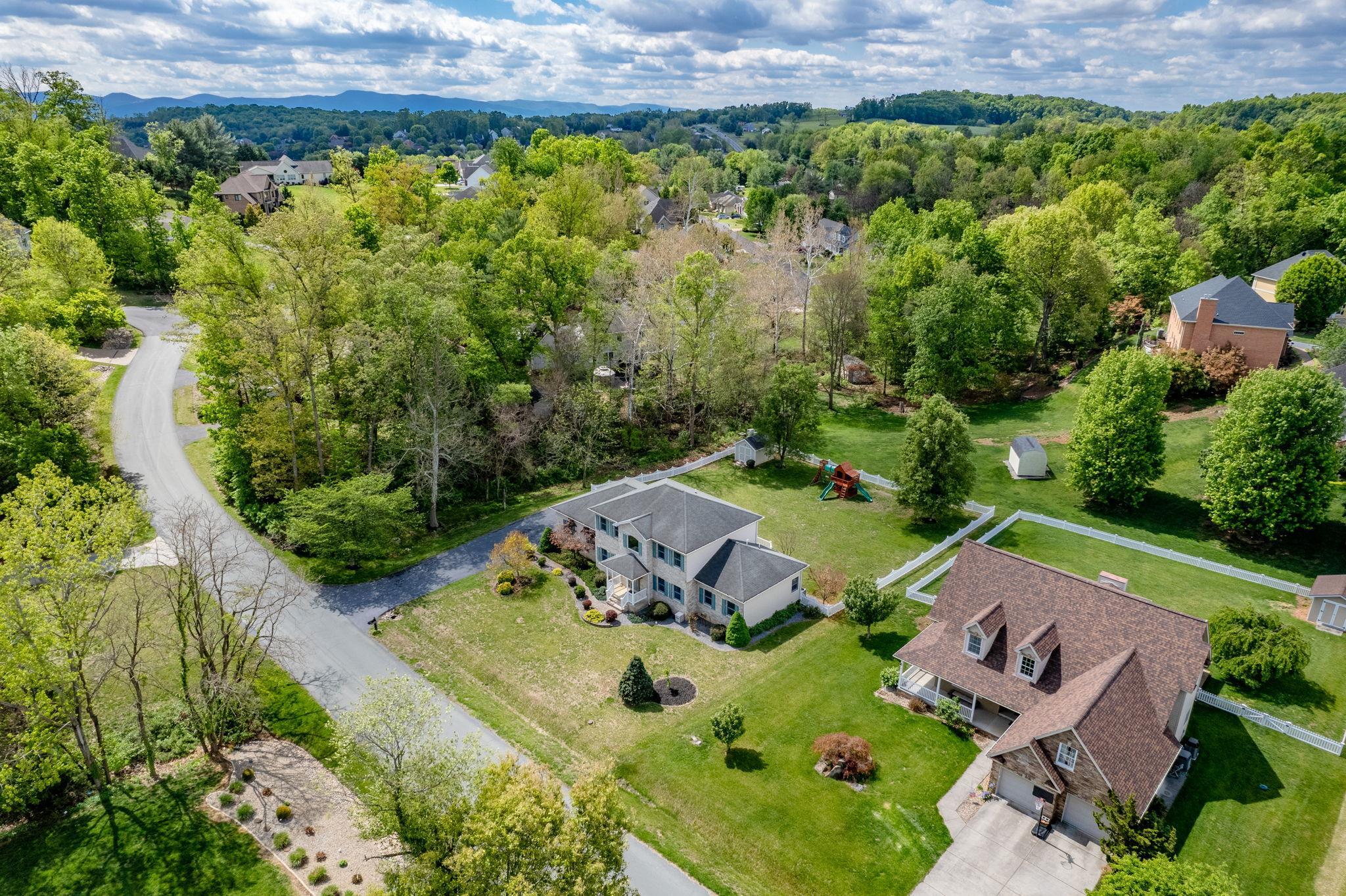 3265 BERRYFIELD DR, ROCKINGHAM, Virginia 22801, 4 Bedrooms Bedrooms, ,3 BathroomsBathrooms,Residential,3265 BERRYFIELD DR,676394 MLS # 676394