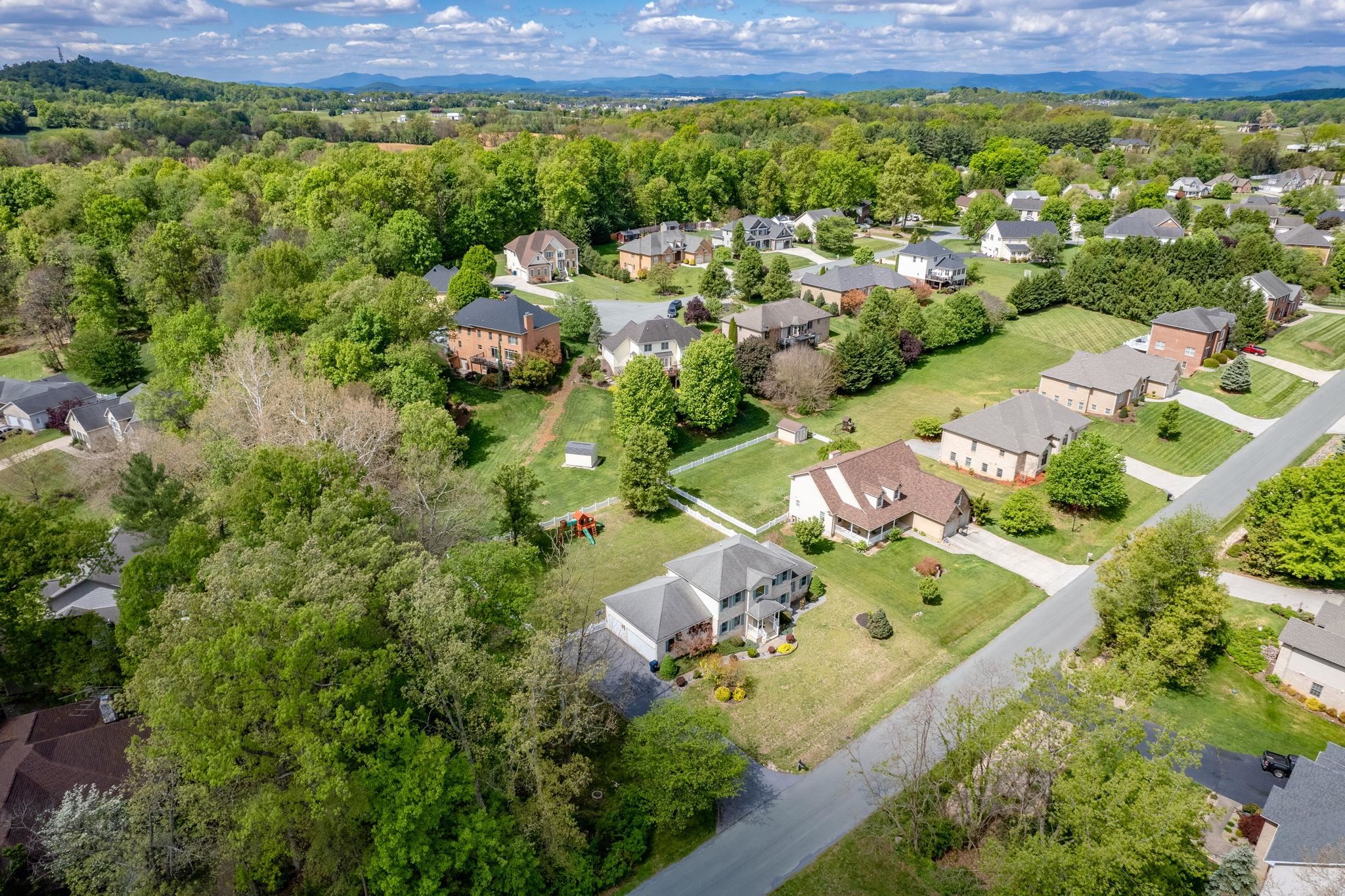 3265 BERRYFIELD DR, ROCKINGHAM, Virginia 22801, 4 Bedrooms Bedrooms, ,3 BathroomsBathrooms,Residential,3265 BERRYFIELD DR,676394 MLS # 676394