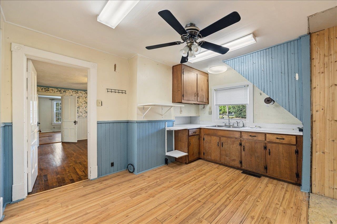 35 TINKLING SPRING RD, FISHERSVILLE, Virginia 22939, ,Residential,35 TINKLING SPRING RD,672880 MLS # 672880