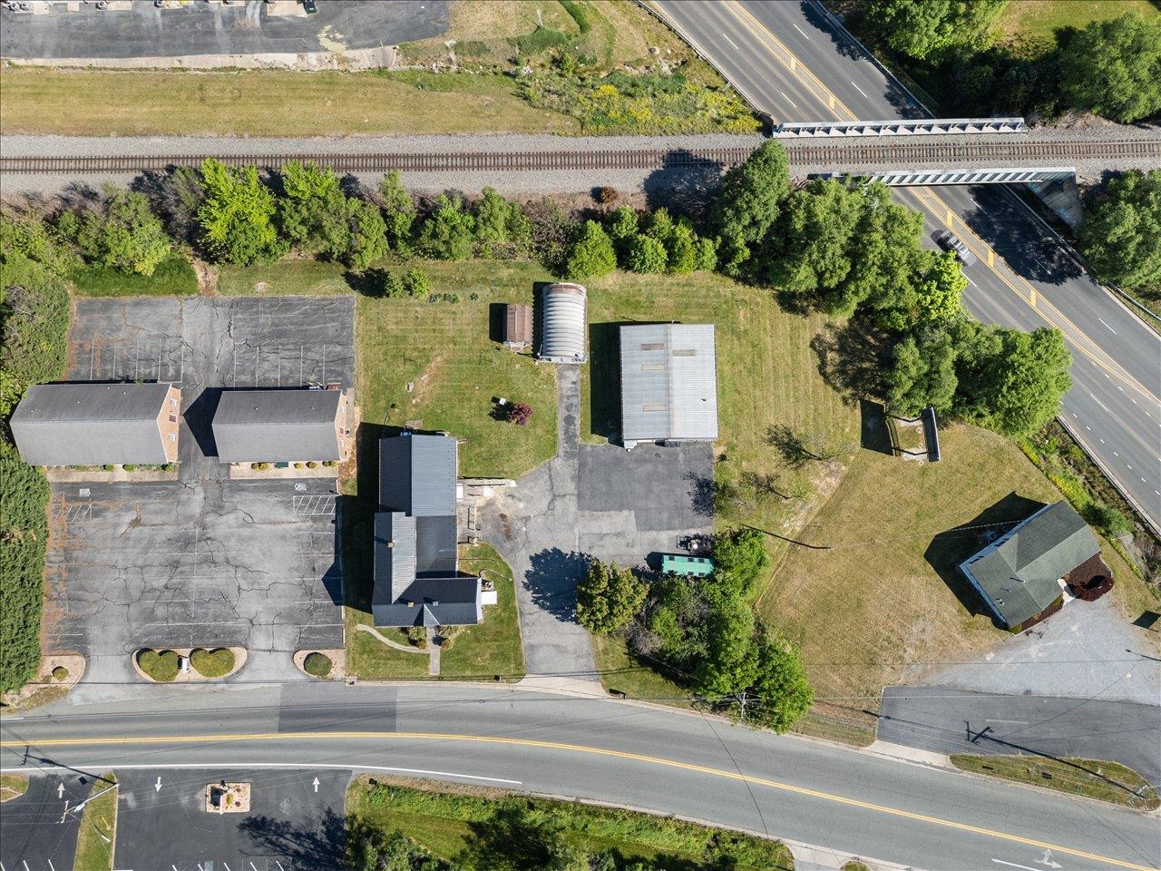 35 TINKLING SPRING RD, FISHERSVILLE, Virginia 22939, ,Residential,35 TINKLING SPRING RD,672880 MLS # 672880