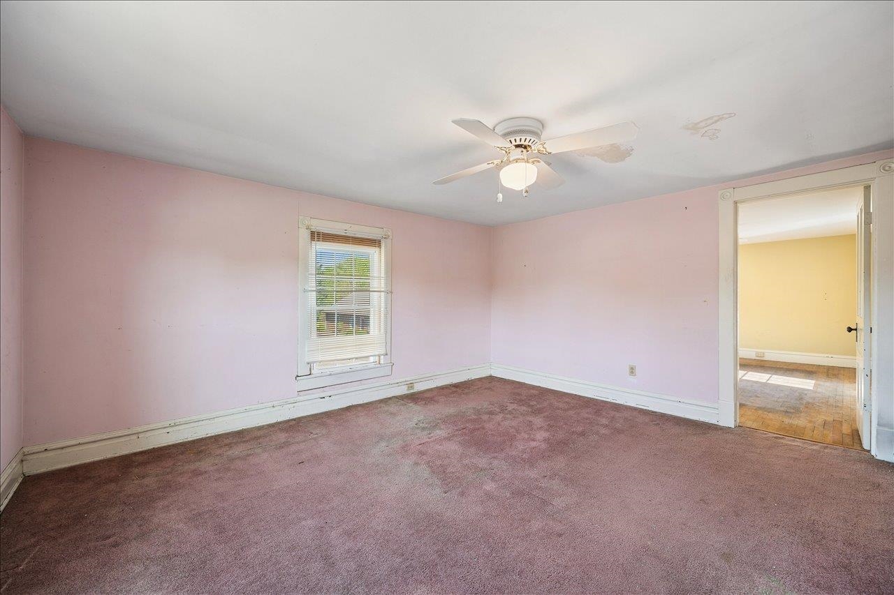 35 TINKLING SPRING RD, FISHERSVILLE, Virginia 22939, ,Commercial,35 TINKLING SPRING RD,672874 MLS # 672874