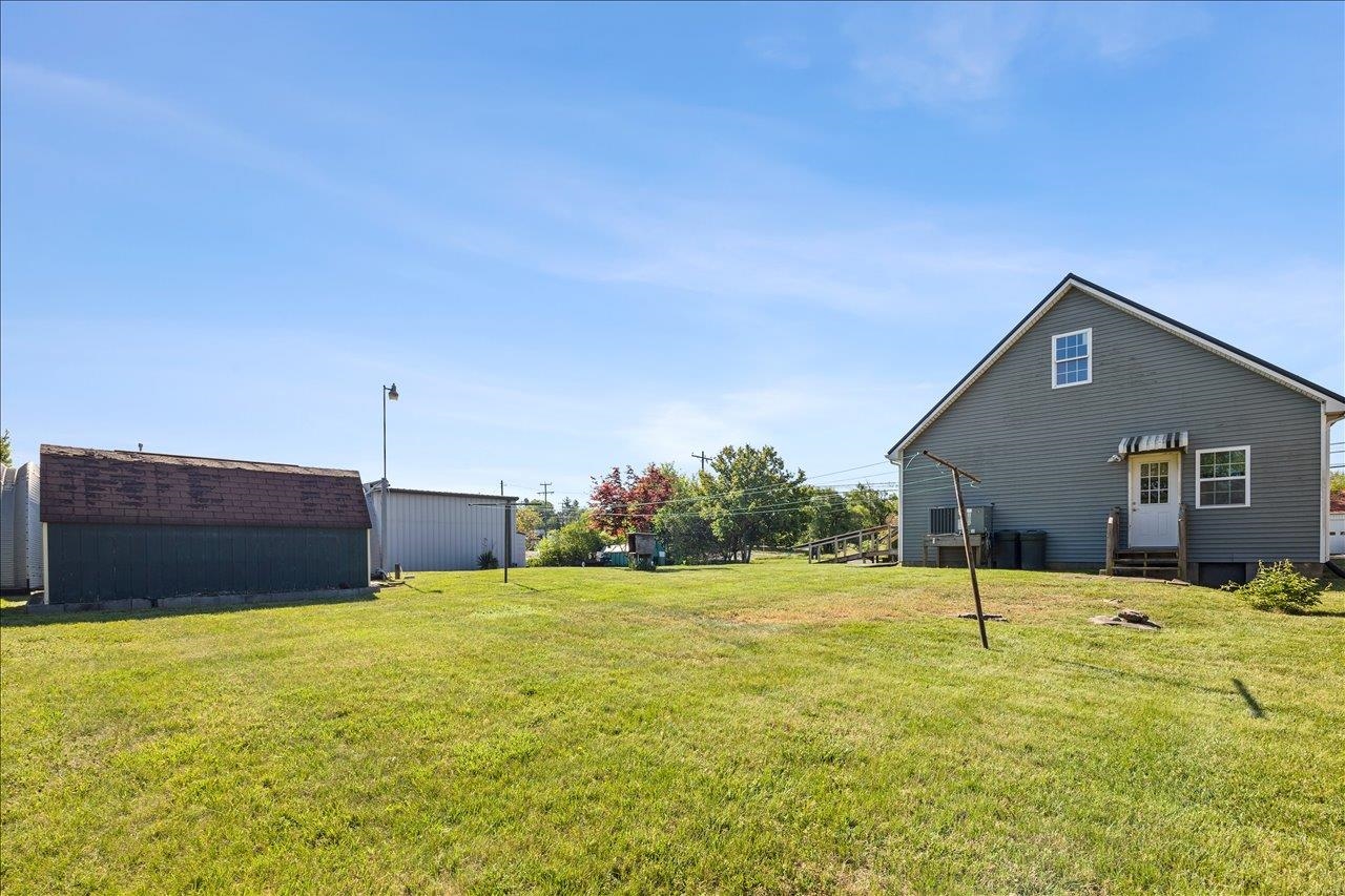 35 TINKLING SPRING RD, FISHERSVILLE, Virginia 22939, ,Commercial,35 TINKLING SPRING RD,672874 MLS # 672874