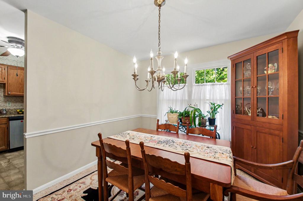 10738 BRICE CT, FREDERICKSBURG, Virginia 22407, 2 Bedrooms Bedrooms, ,2 BathroomsBathrooms,Residential,BALLANTRAYE,10738 BRICE CT,VASP2040904 MLS # VASP2040904