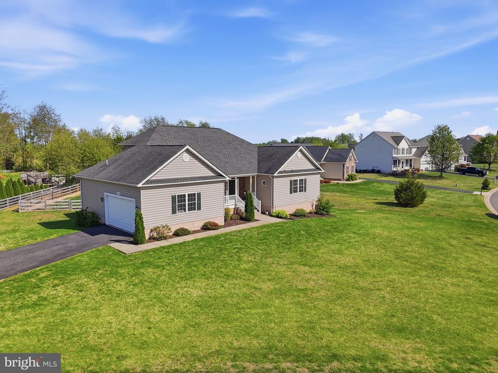 15020 N RIDGE BLVD, CULPEPER, Virginia 22701, 6 Bedrooms Bedrooms, ,4 BathroomsBathrooms,Residential,15020 N RIDGE BLVD,VACU2013316 MLS # VACU2013316
