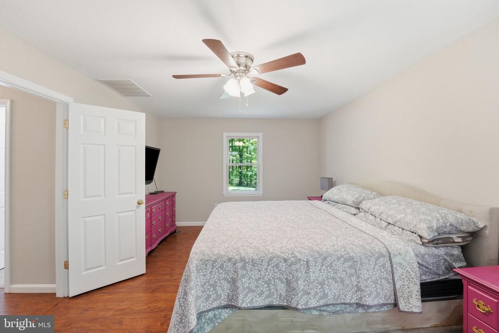 19134 DUPONT LN, JEFFERSONTON, Virginia 22724, 3 Bedrooms Bedrooms, ,2 BathroomsBathrooms,Residential,19134 DUPONT LN,VACU2013438 MLS # VACU2013438