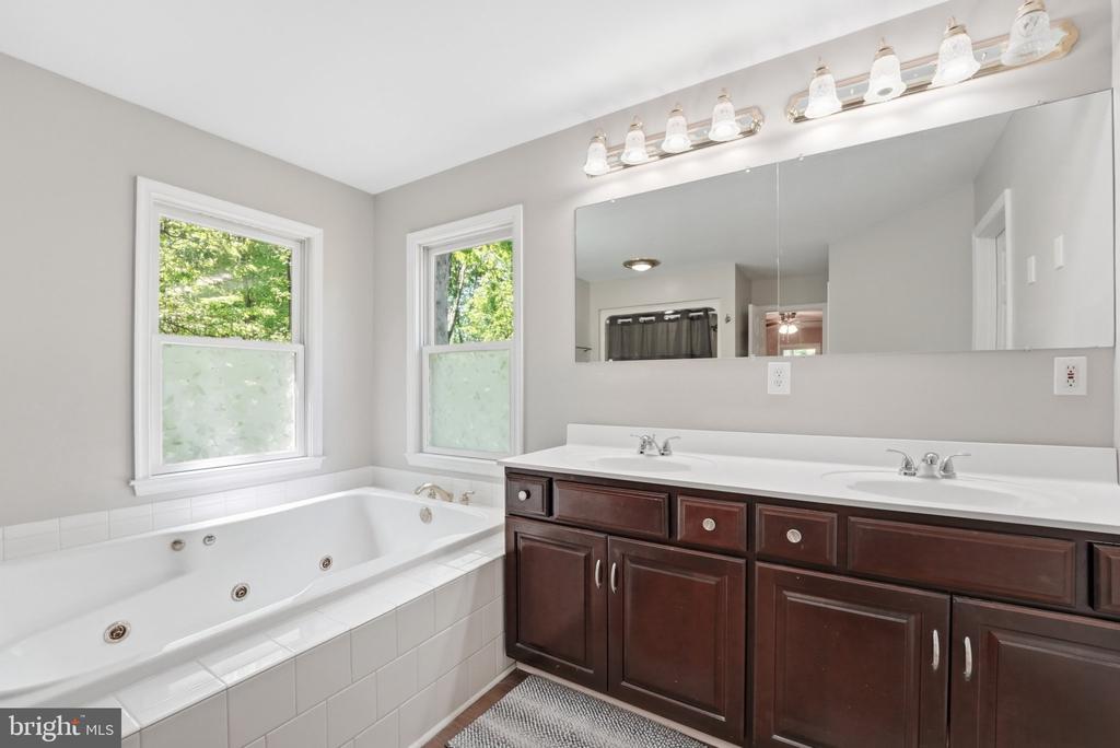 19134 DUPONT LN, JEFFERSONTON, Virginia 22724, 3 Bedrooms Bedrooms, ,2 BathroomsBathrooms,Residential,19134 DUPONT LN,VACU2013438 MLS # VACU2013438