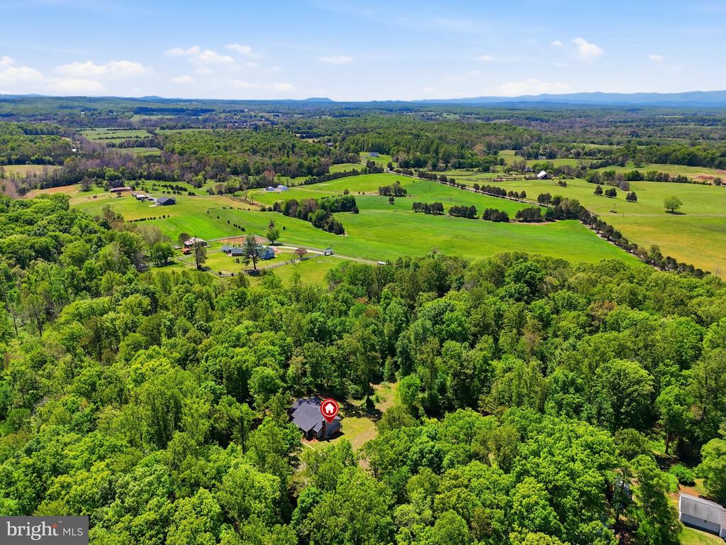 19134 DUPONT LN, JEFFERSONTON, Virginia 22724, 3 Bedrooms Bedrooms, ,2 BathroomsBathrooms,Residential,19134 DUPONT LN,VACU2013438 MLS # VACU2013438