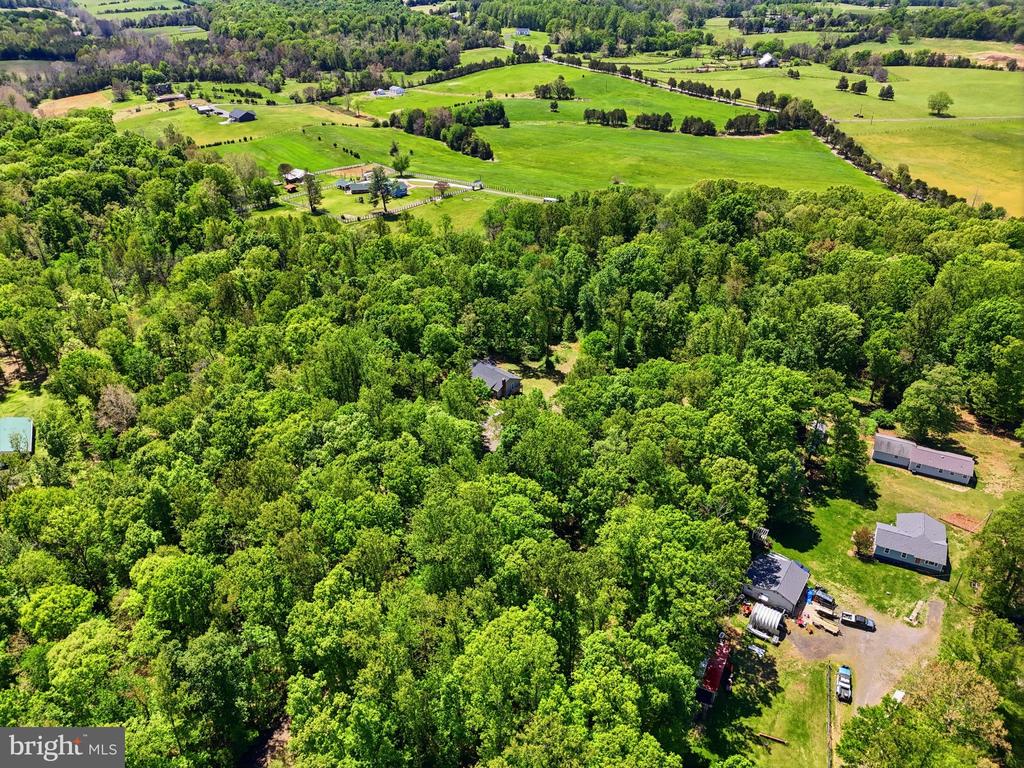 19134 DUPONT LN, JEFFERSONTON, Virginia 22724, 3 Bedrooms Bedrooms, ,2 BathroomsBathrooms,Residential,19134 DUPONT LN,VACU2013438 MLS # VACU2013438