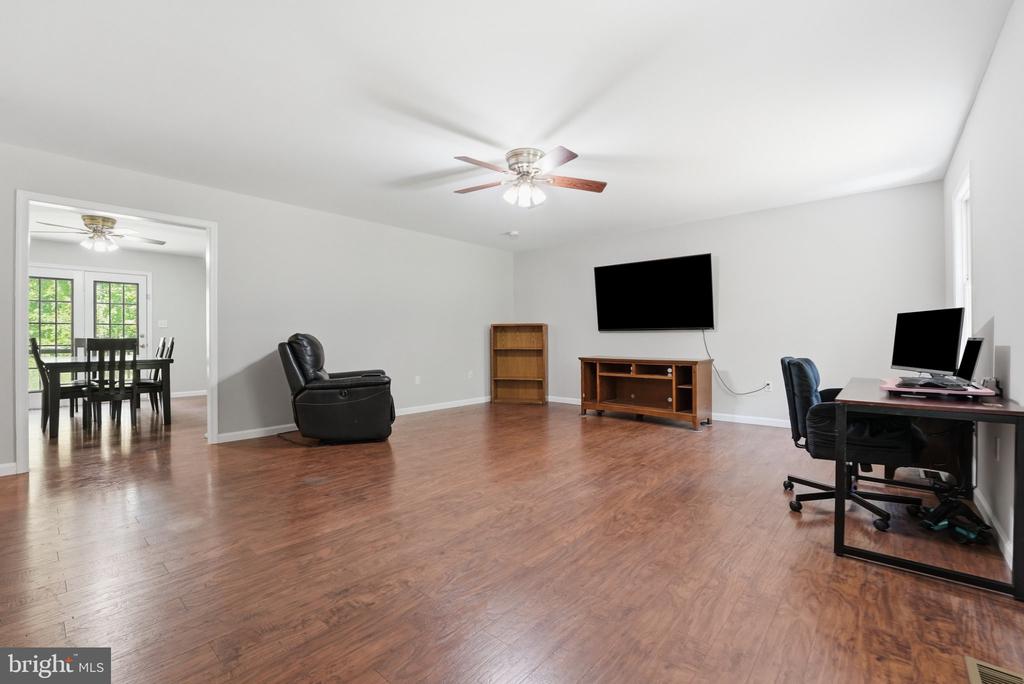 19134 DUPONT LN, JEFFERSONTON, Virginia 22724, 3 Bedrooms Bedrooms, ,2 BathroomsBathrooms,Residential,19134 DUPONT LN,VACU2013438 MLS # VACU2013438