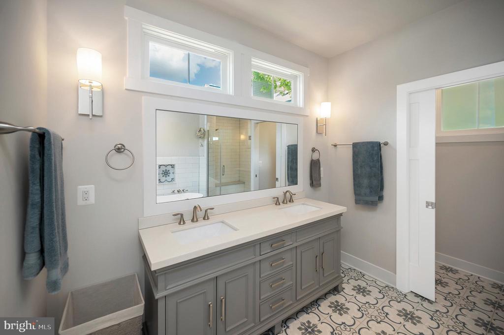 107 PLANTATION DR, LOCUST GROVE, Virginia 22508, 5 Bedrooms Bedrooms, ,4 BathroomsBathrooms,Residential,107 PLANTATION DR,VAOR2013984 MLS # VAOR2013984