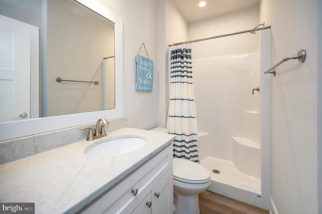 107 PLANTATION DR, LOCUST GROVE, Virginia 22508, 5 Bedrooms Bedrooms, ,4 BathroomsBathrooms,Residential,107 PLANTATION DR,VAOR2013984 MLS # VAOR2013984
