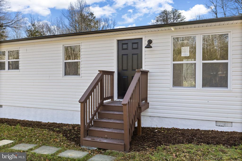 3366 LAVUE LN, FREDERICKSBURG, Virginia 22408, 3 Bedrooms Bedrooms, ,1 BathroomBathrooms,Residential,3366 LAVUE LN,VASP2041406 MLS # VASP2041406