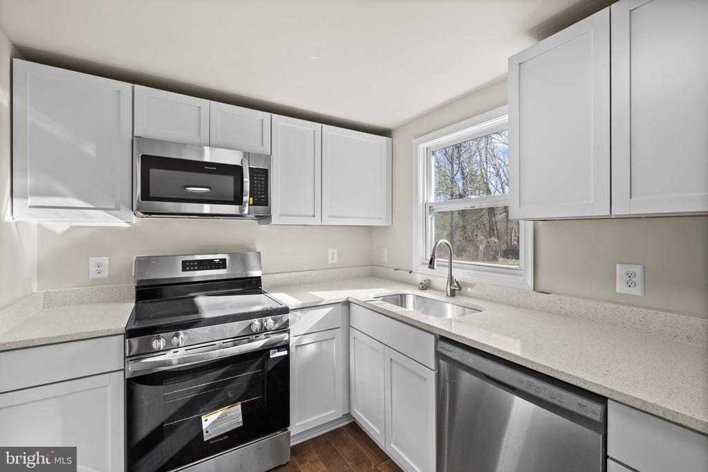 3366 LAVUE LN, FREDERICKSBURG, Virginia 22408, 3 Bedrooms Bedrooms, ,1 BathroomBathrooms,Residential,3366 LAVUE LN,VASP2041406 MLS # VASP2041406