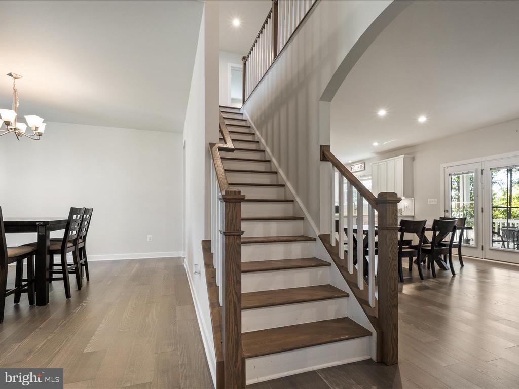 11710 SOUTHVIEW CT, SPOTSYLVANIA, Virginia 22551, 5 Bedrooms Bedrooms, ,3 BathroomsBathrooms,Residential,11710 SOUTHVIEW CT,VASP2041412 MLS # VASP2041412