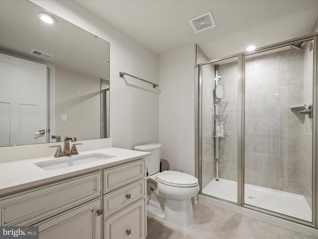 11710 SOUTHVIEW CT, SPOTSYLVANIA, Virginia 22551, 5 Bedrooms Bedrooms, ,3 BathroomsBathrooms,Residential,11710 SOUTHVIEW CT,VASP2041412 MLS # VASP2041412