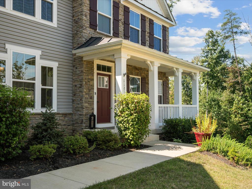 11710 SOUTHVIEW CT, SPOTSYLVANIA, Virginia 22551, 5 Bedrooms Bedrooms, ,3 BathroomsBathrooms,Residential,11710 SOUTHVIEW CT,VASP2041412 MLS # VASP2041412