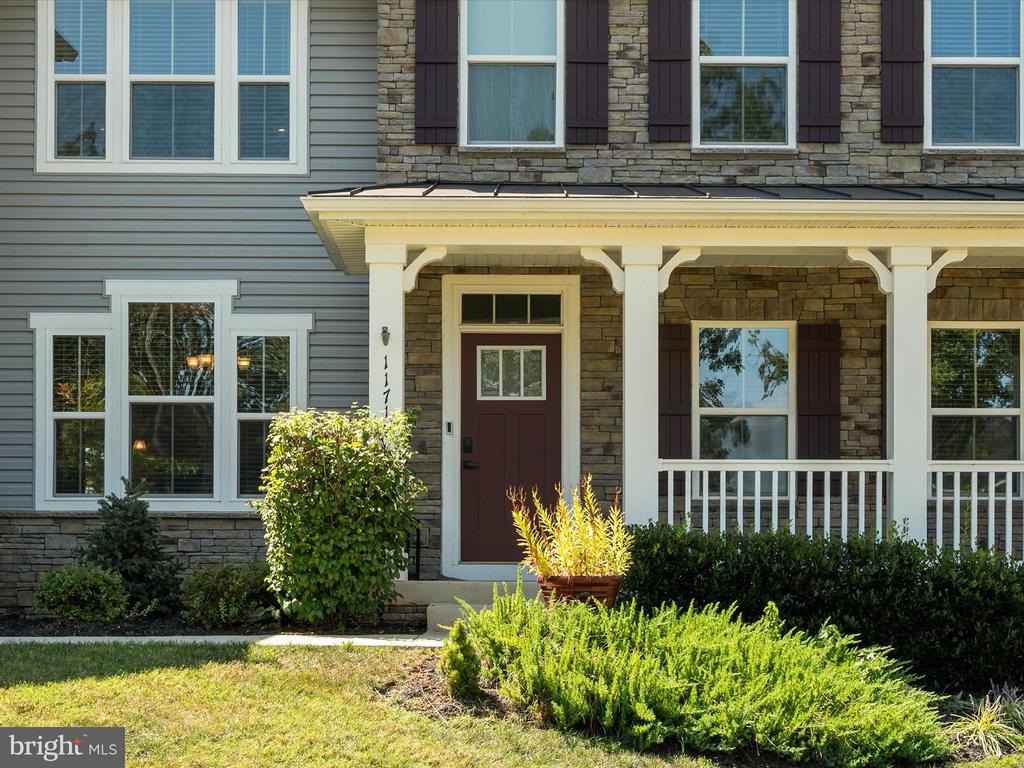 11710 SOUTHVIEW CT, SPOTSYLVANIA, Virginia 22551, 5 Bedrooms Bedrooms, ,3 BathroomsBathrooms,Residential,11710 SOUTHVIEW CT,VASP2041412 MLS # VASP2041412